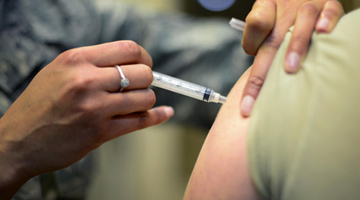 Vaccination epidemic